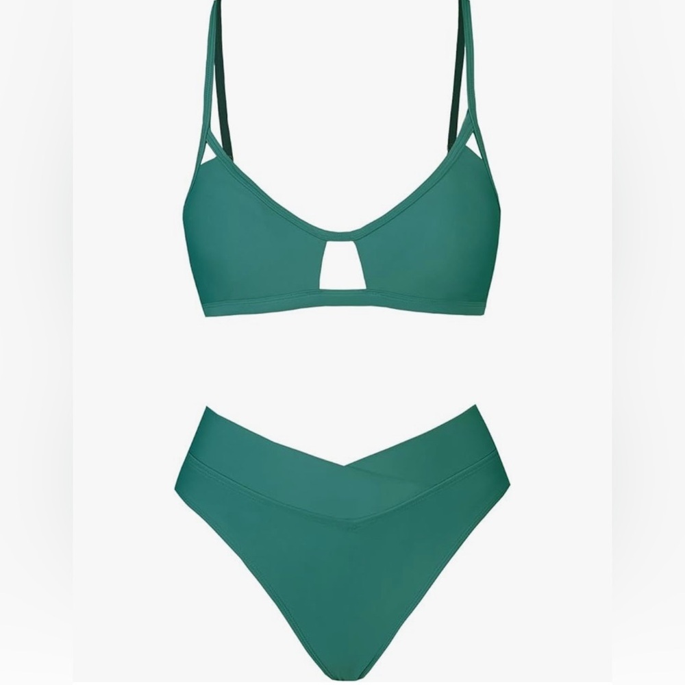 NWT Cupshe Bikini.